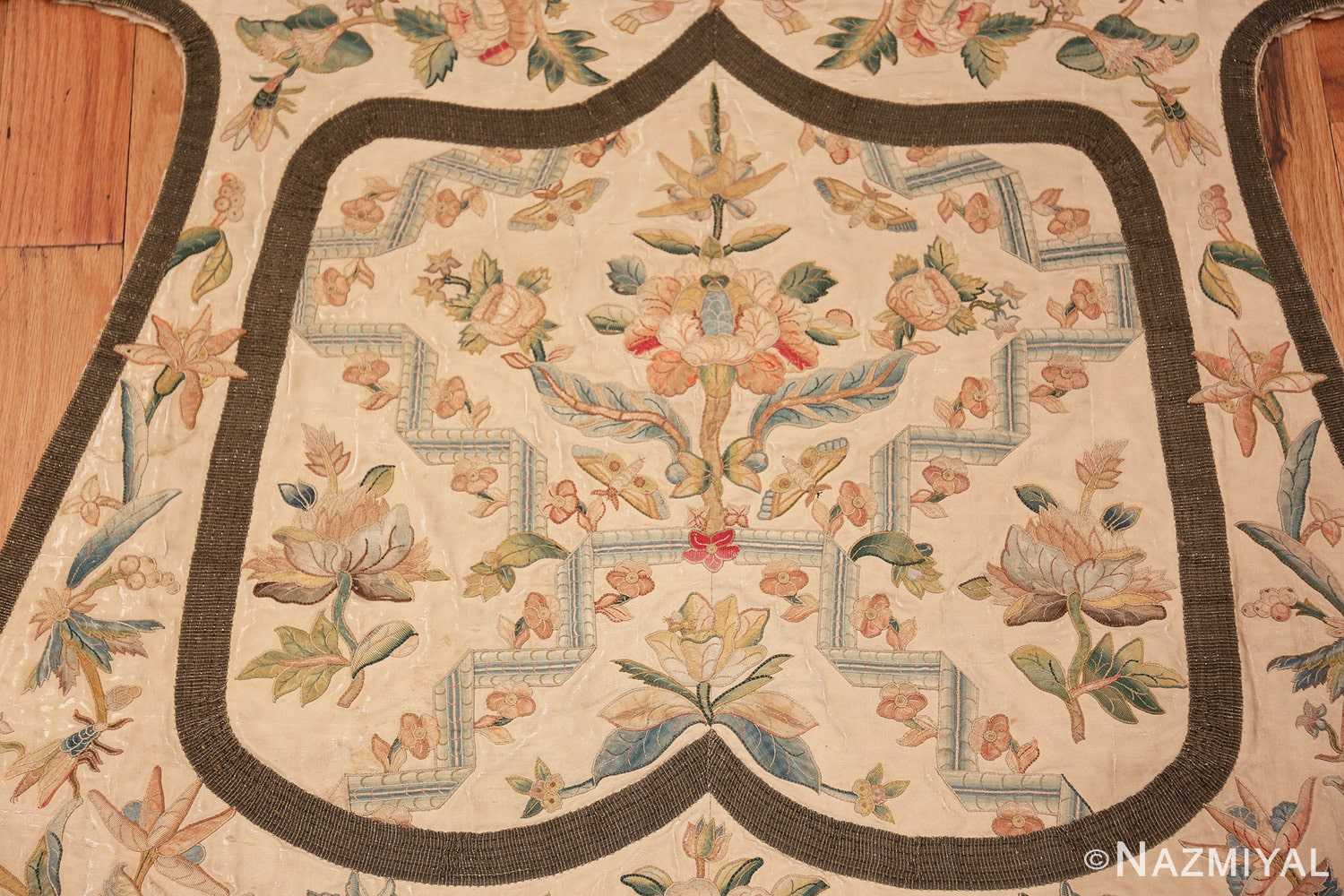 Detail Antique 18th century Dalmatic European textile 40450 by Nazmiyal