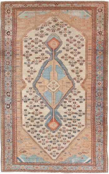 Antique Bakshaish Rug by Nazmiyal Antique Rugs