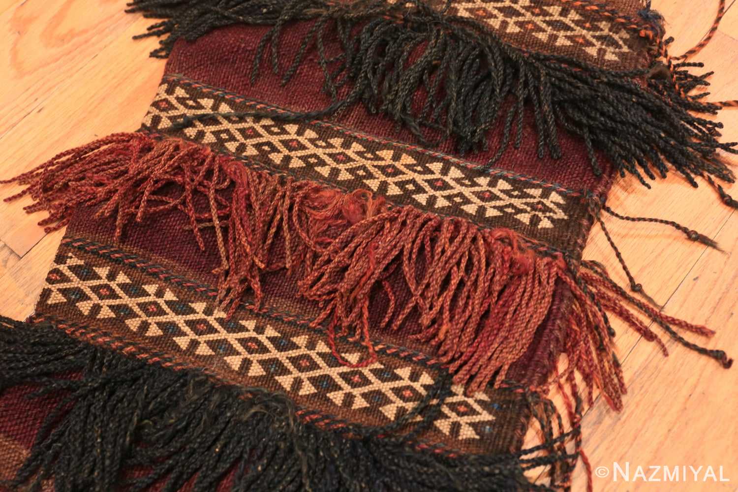Detail antique persian baluch bag 46123 by Nazmiyal
