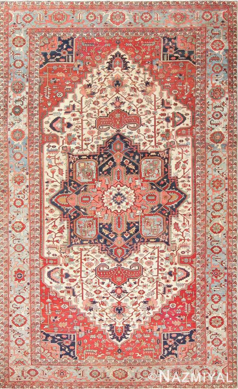 Antique Oversize Persian Serapi Heriz Carpet 47604 Detail/Large View