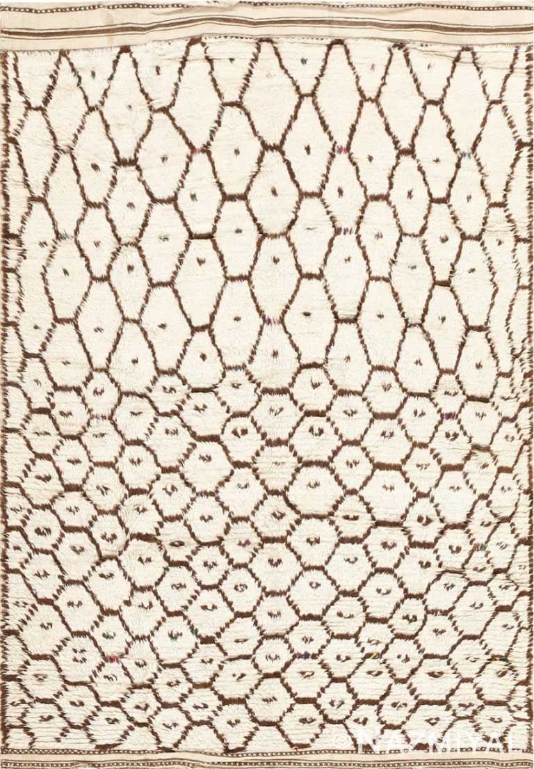Beautiful Vintage Moroccan Rug 47957 Detail/Large View