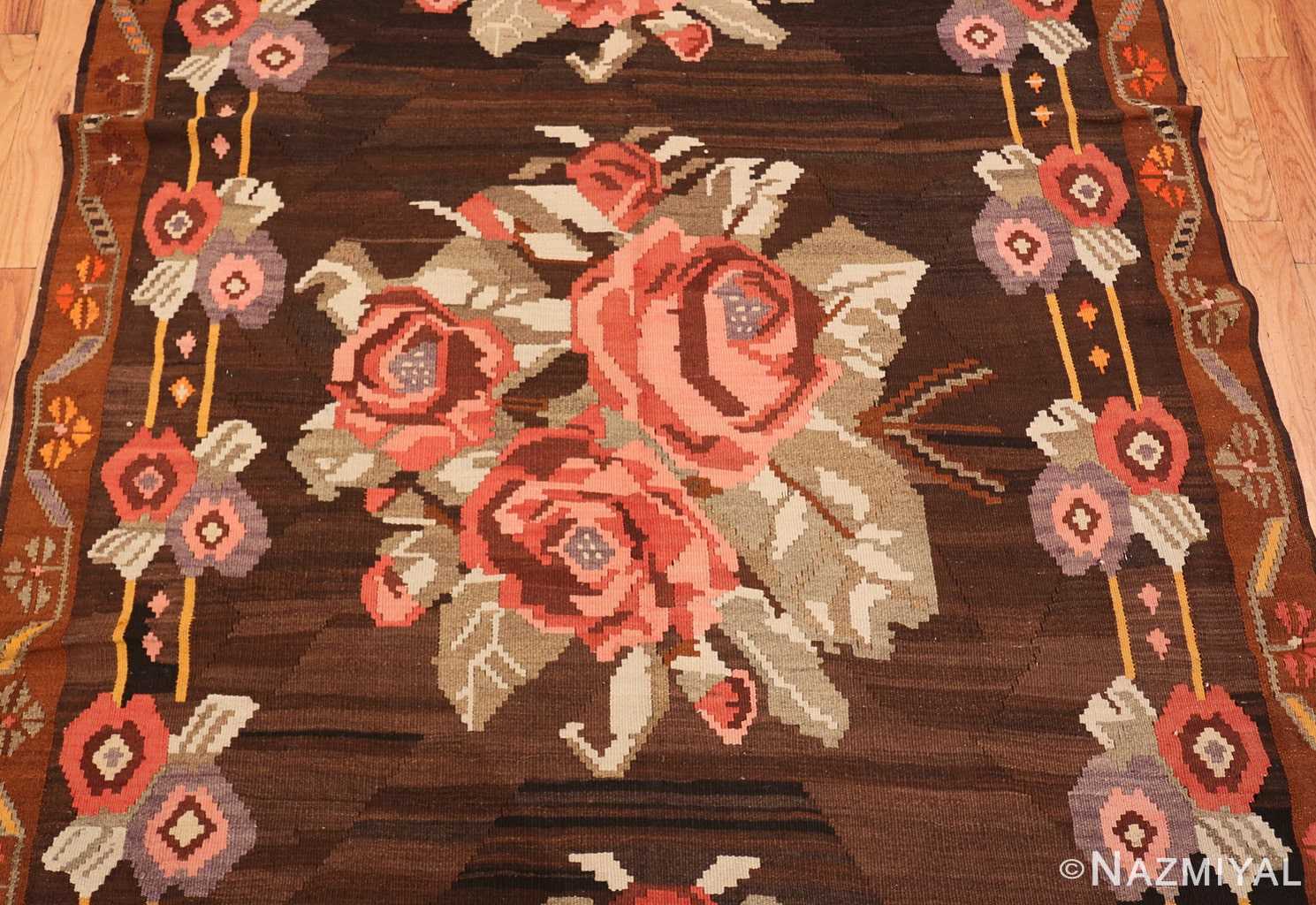 Field floral vintage Turkish Kilim rug 50476 by Nazmiyal