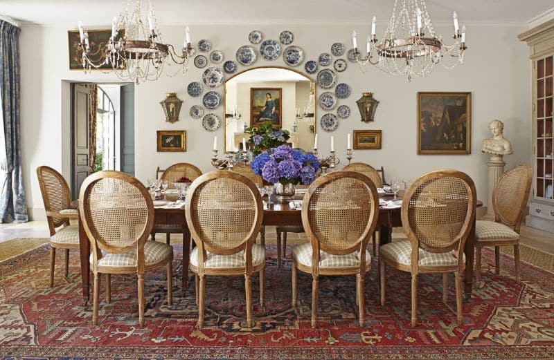 Dining Room Rugs Choose A Perfect, Ideas For Dining Room Area Rug