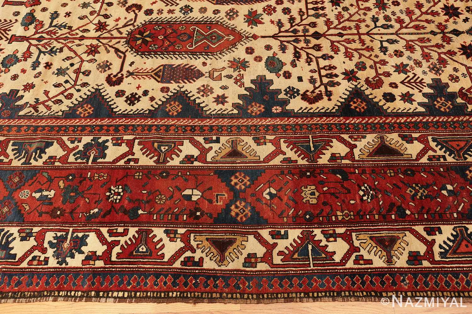Border Antique Persian Bakhtiari rug 70237 by Nazmiyal