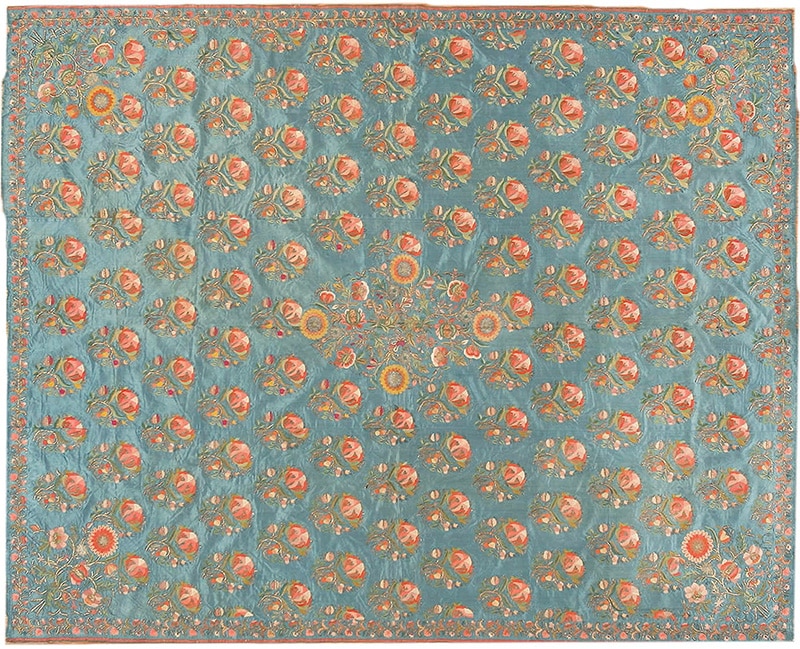 Rare collection de textiles de broderie en soie ottomane antique par Nazmiyal Antique Rugs