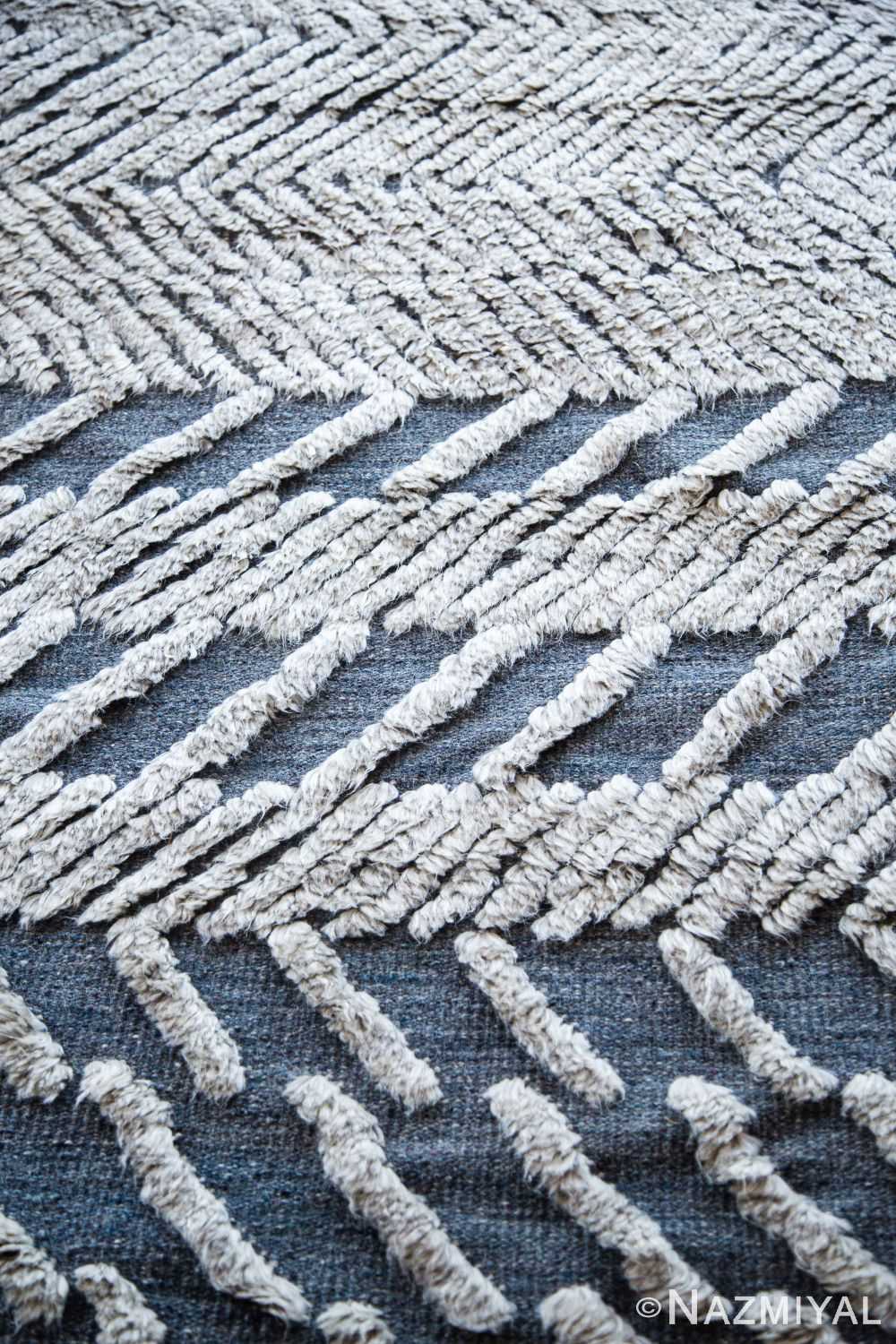 Close Up Modernist Collection Rug 172784004 by Nazmiyal NYC