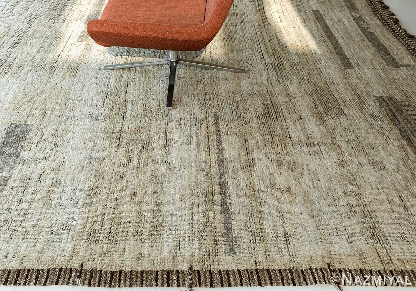 Border Of Earth Tone Modern Distressed Rug 60698 by Nazmiyal Antique Rugs