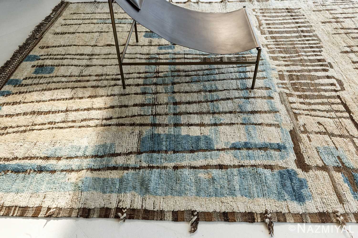 Border Of Ivory Blue Modern Distressed Rug 60708 by Nazmiyal Antique Rugs