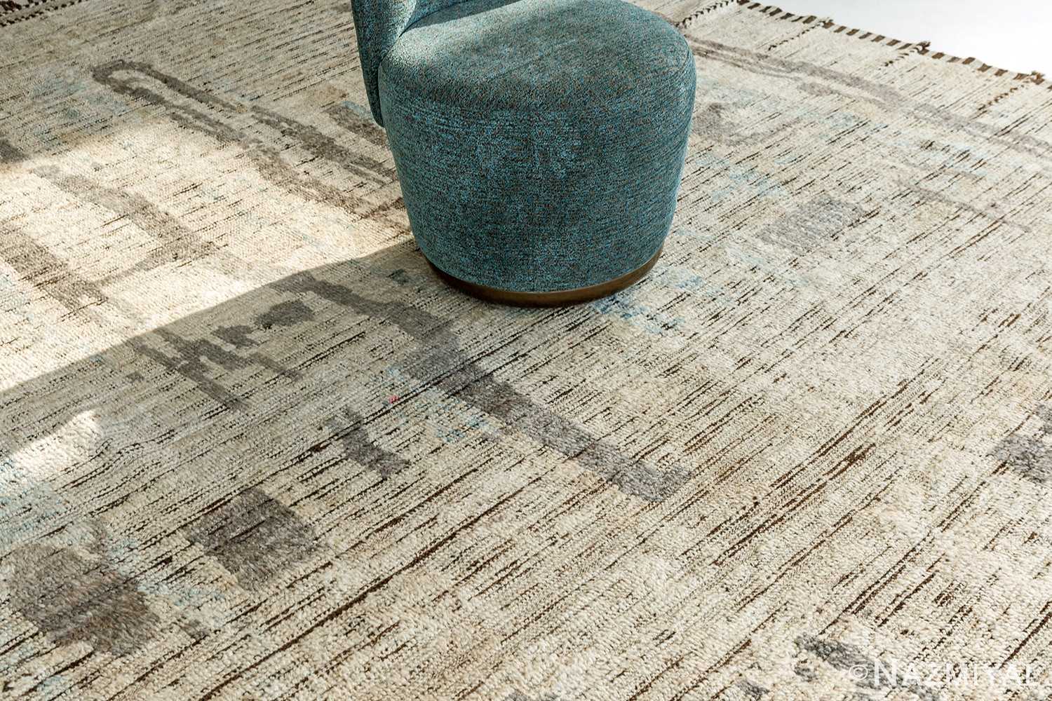 Close Up Primitive Design Modern Distressed Area Rug 60668 by Nazmiyal Antique Rugs