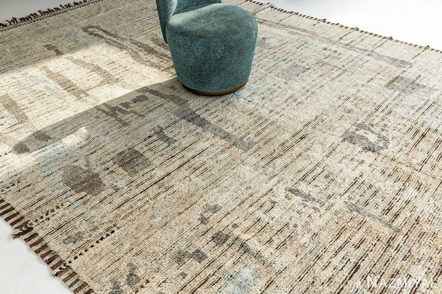 Whole View Of Primitive Design Modern Distressed Area Rug 60668 by Nazmiyal Antique Rugs