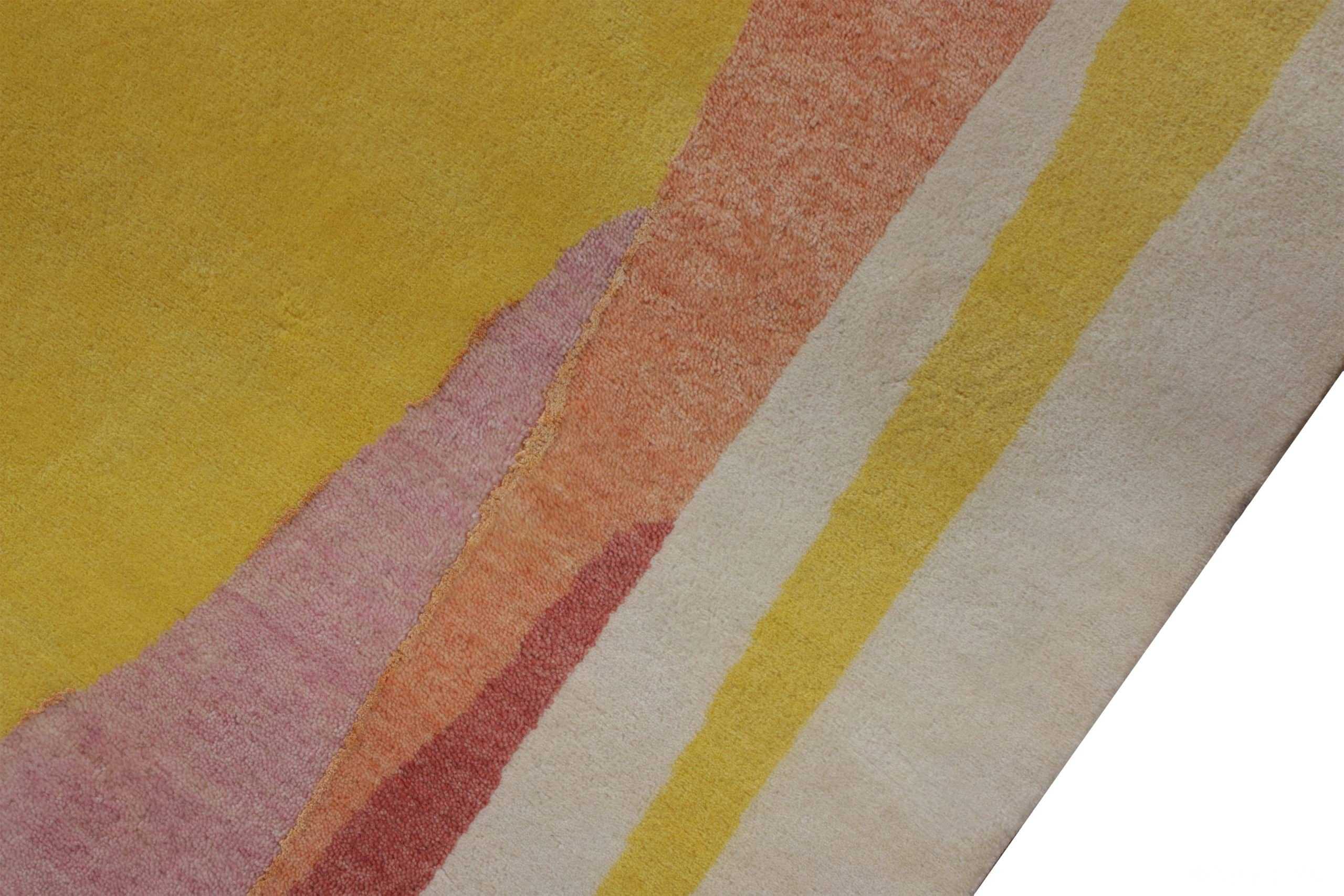 Border Of Square Yellow Abstract Mid Century Modern Rug 60766 by Nazmiyal Antique Rugs