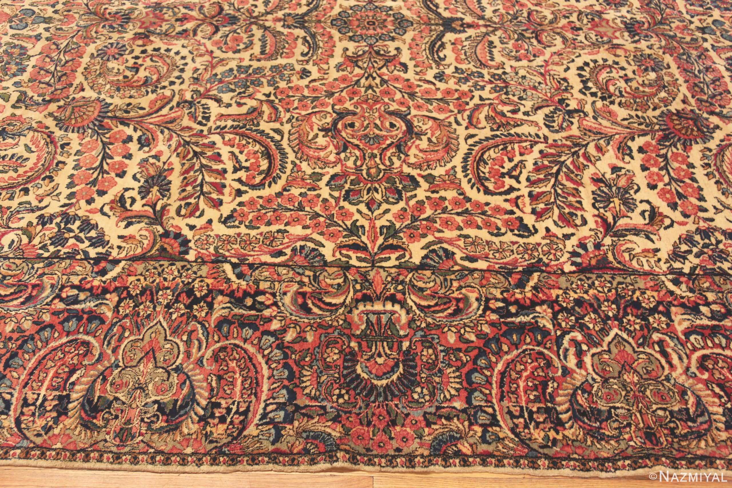 Kirman Persian rug with dense floral pattern cm 270x182