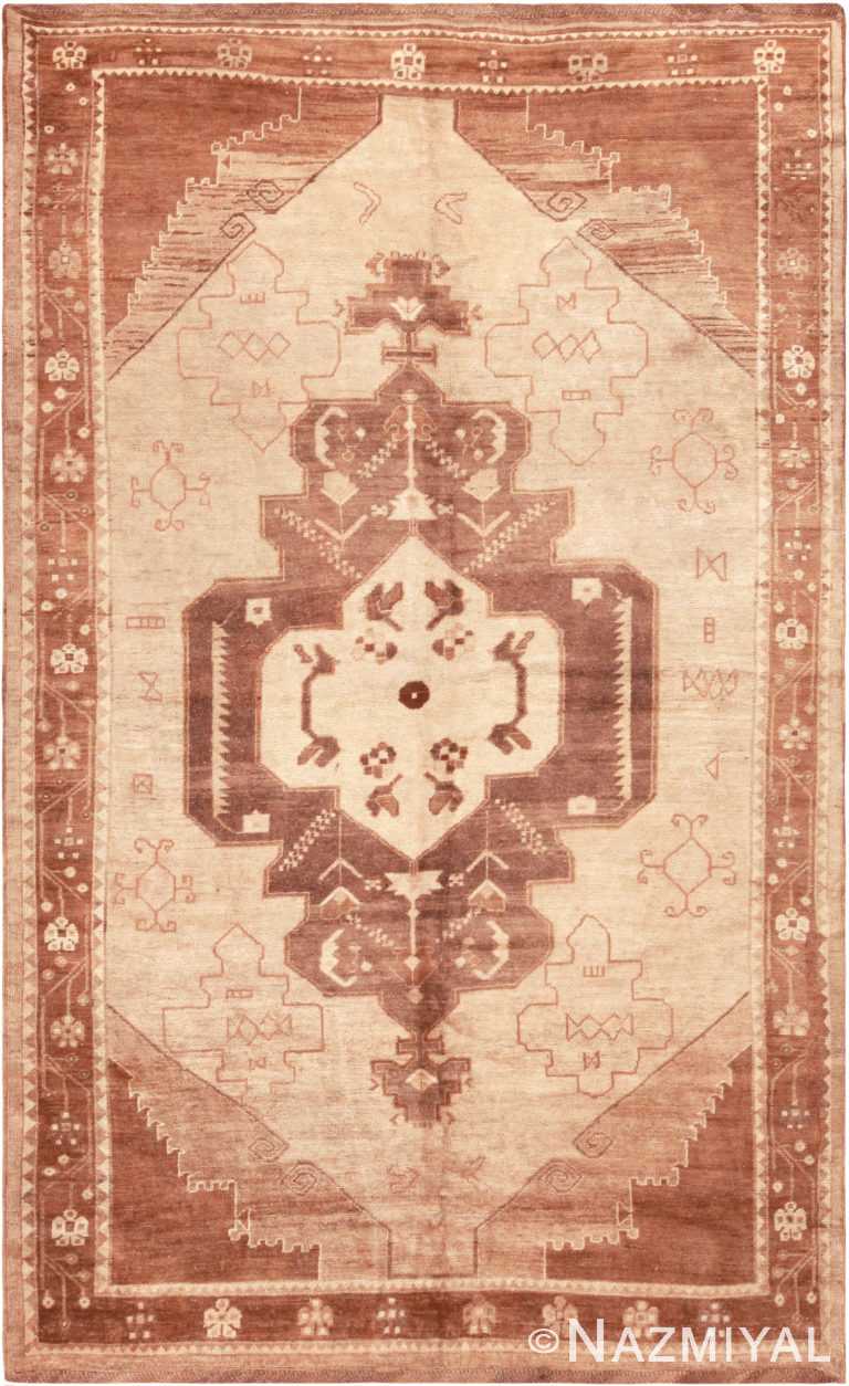 Oriental Design Geometric Vintage Turkish Rugs 72296 by Nazmiyal Antique Rugs
