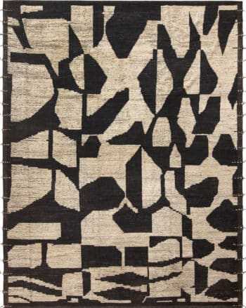 Graphic Cream And Black Modern Abstract Contemporary Area Rug 11611 by Nazmiyal Antique Rugs