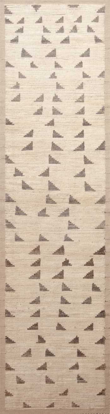 Cream Geometric Grey Triangle Pattern Modern Hallway Runner Rug 11146 by Nazmiyal Antique rugs