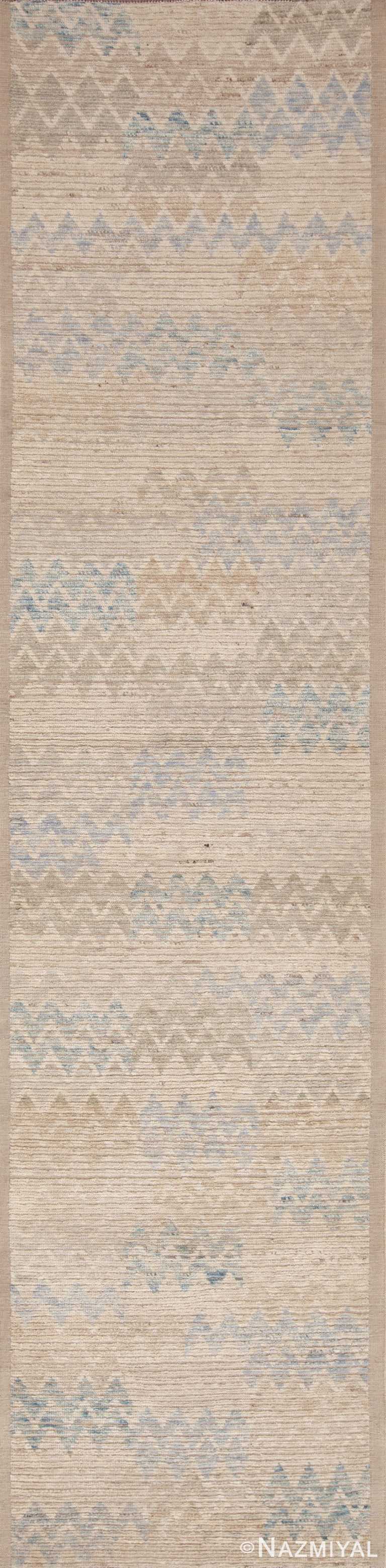 Light Cream Neutral Color Tribal Geometric Chevron Design Hallway Runner Rug 11065 by Nazmiyal Antique Rugs