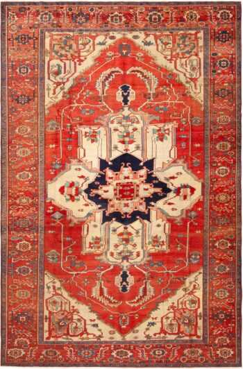 Central Medallion Geometric Antique Persian Serapi Area Rug 72872 by Nazmiyal Antique Rugs